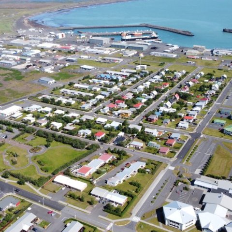 329.fundur bæjarstjórnar Ölfuss fimmtudaginn 4.apríl 2024