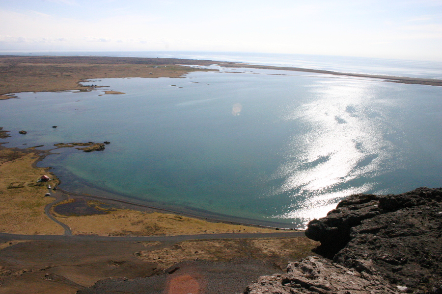 Hlíðarvatn (mynd frá Leyfi.is)