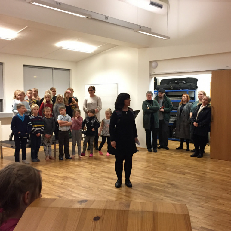 20161116_173338659_ios