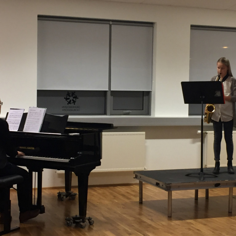 20161116_175852087_ios