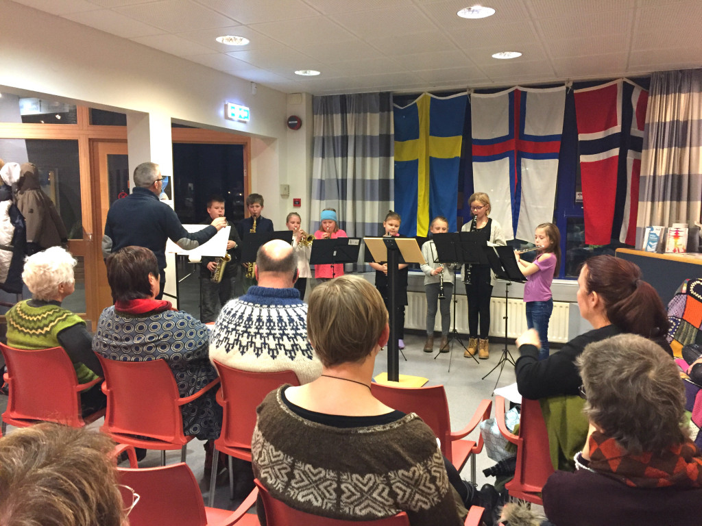 Upplestur vegna Norrænu bókasafnsvikunnar - Litla lúðrasveitin spilar