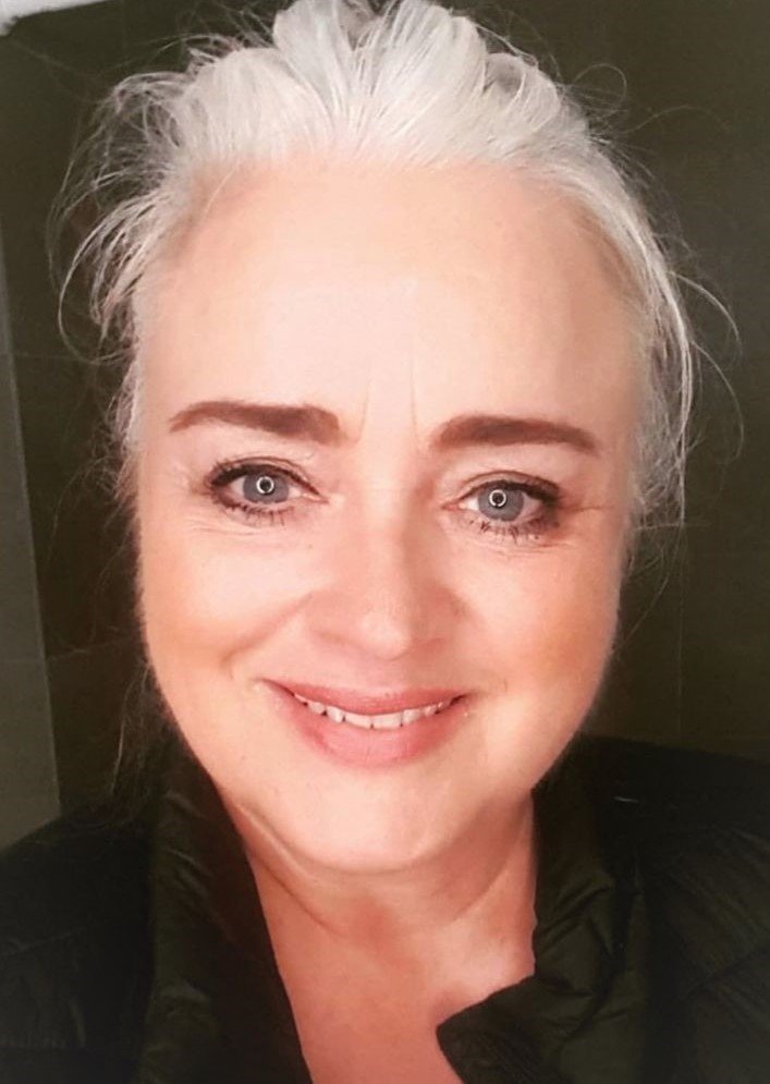 Anna Lísa Rasmussen í Galleríinu undir stiganum