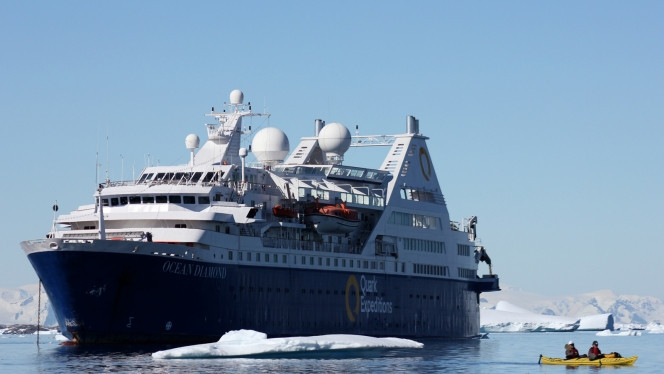 Óvænt mætir fyrsta skemmtiferðaskipið til Þorlákshafnar, fimmtudaginn 14. júní.