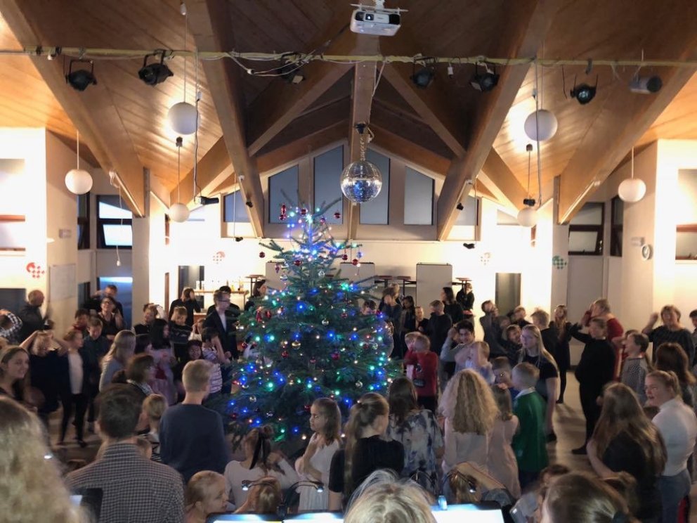 Jólamatur, dans og sparifatadagur