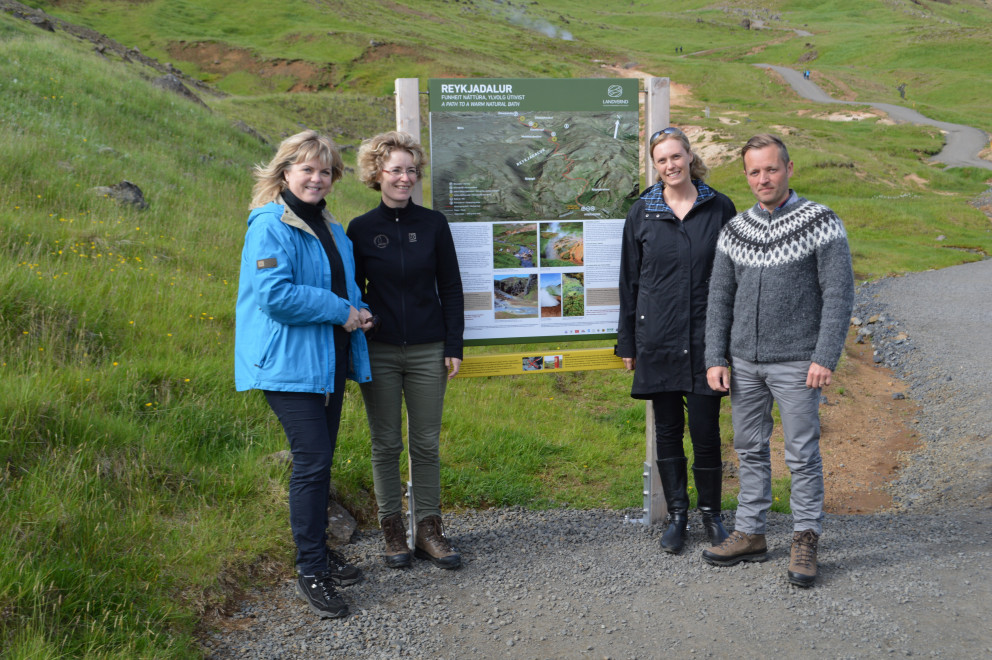 Upplýsingaskilti Reykjadal