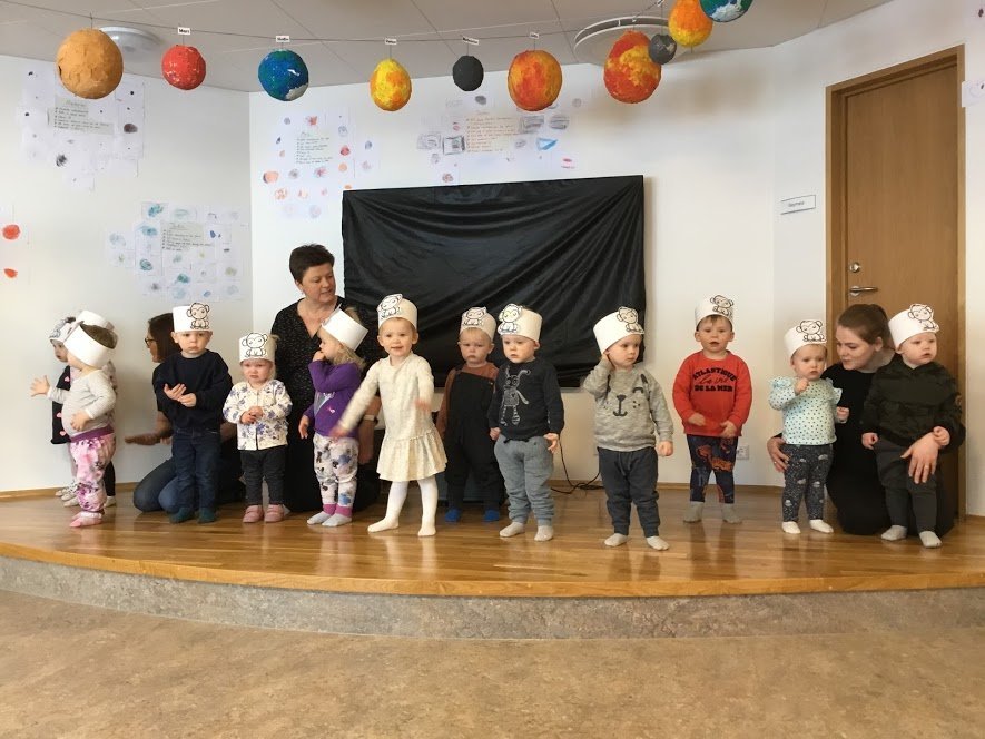 Ásheimar - Uppákoma í sal 2019