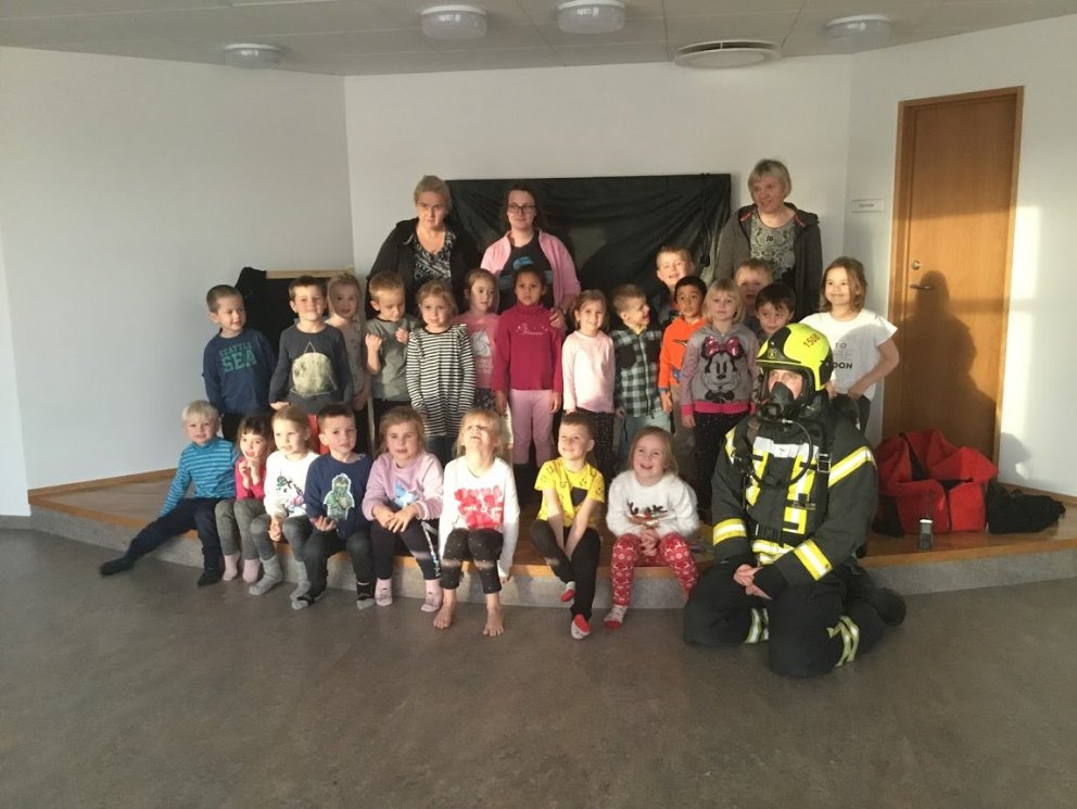 Tröllaheimar - slökkviliðið í heimsókn nóv. 2019