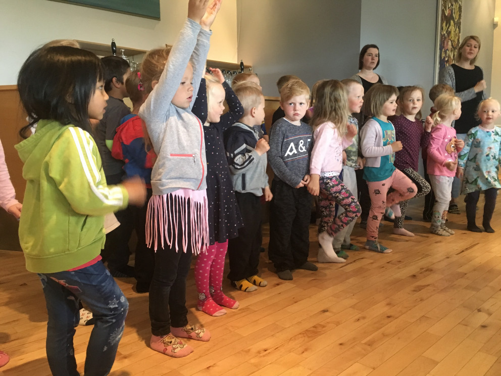 Sungið í Ráðhúsinu