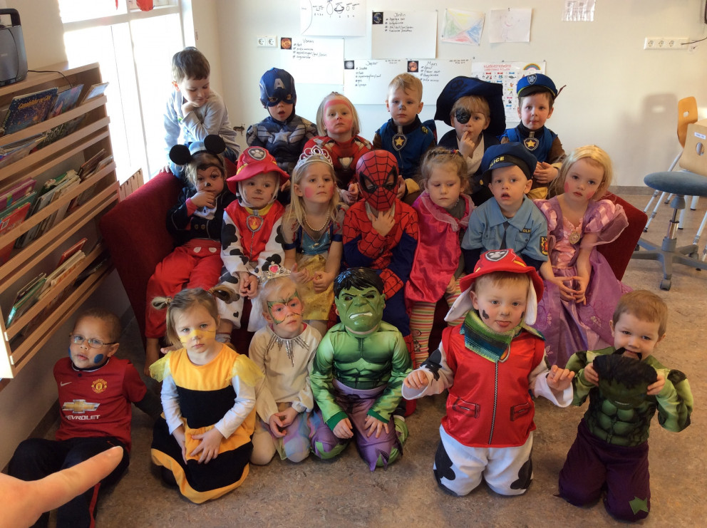 Tröllaheimar: Öskudagurinn