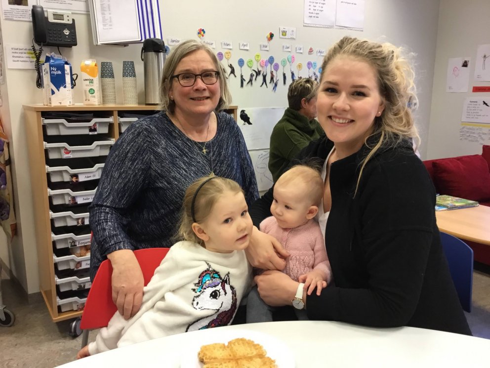 Hulduheimar - mömmu og ömmukaffi föstudaginn 22. febrúar