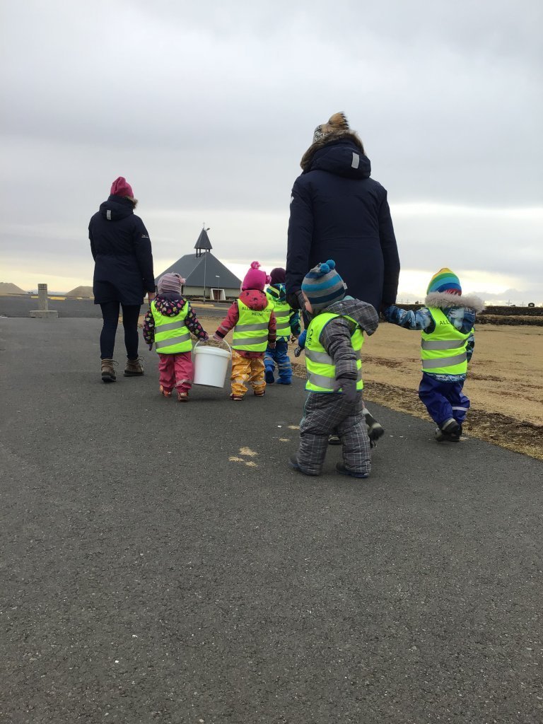 Opnun sýningar í bókasafninu 6.febrúar 2020