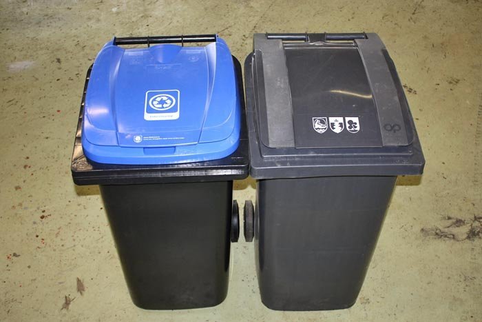 Frá og með 4.maí fer lífræna sorpið aftur í brúna hólfið