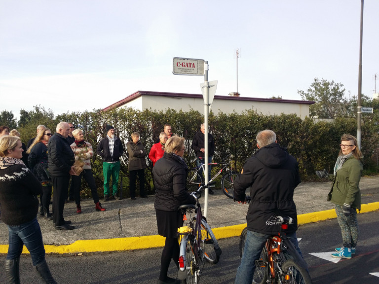 Umhverfisverðlaun og ný skilti