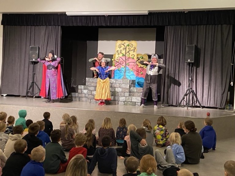 Leikhópurinn Lotta í heimsókn