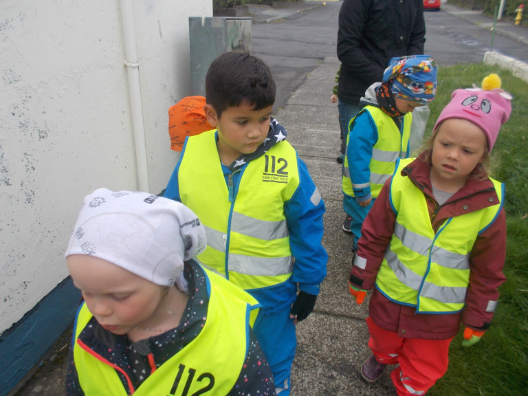 Tröllaheimar - ruslatínsla