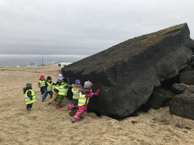 Álfaheimar - Steinninn Latur