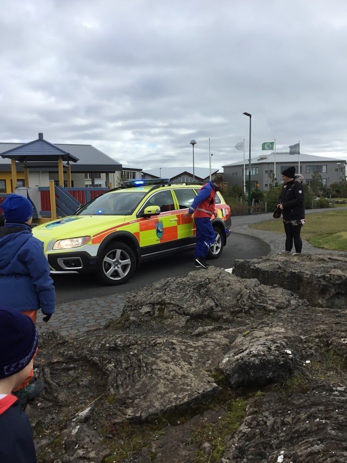 Tröllaheimar - Blær kemur úr sumarfríi 2018