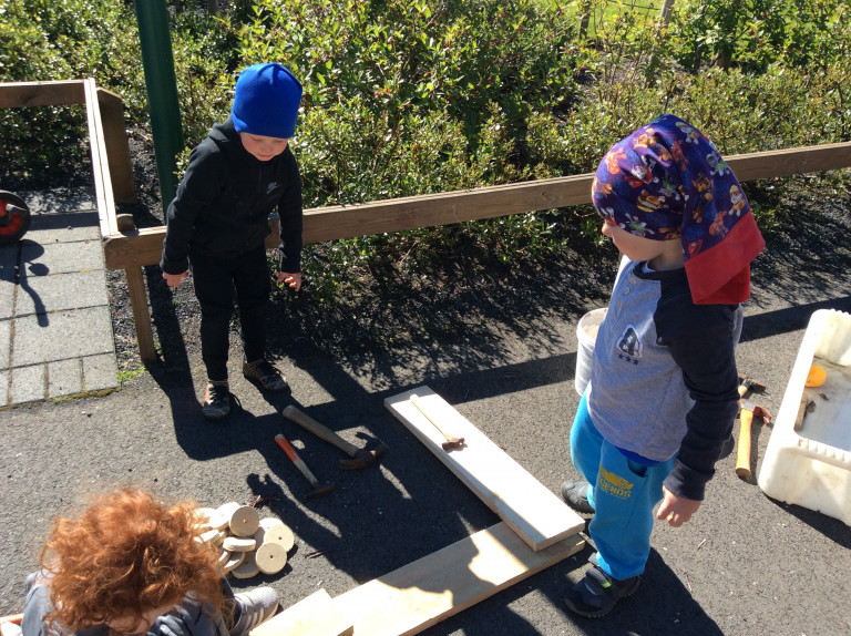 Álfaheimar - smíðadagur