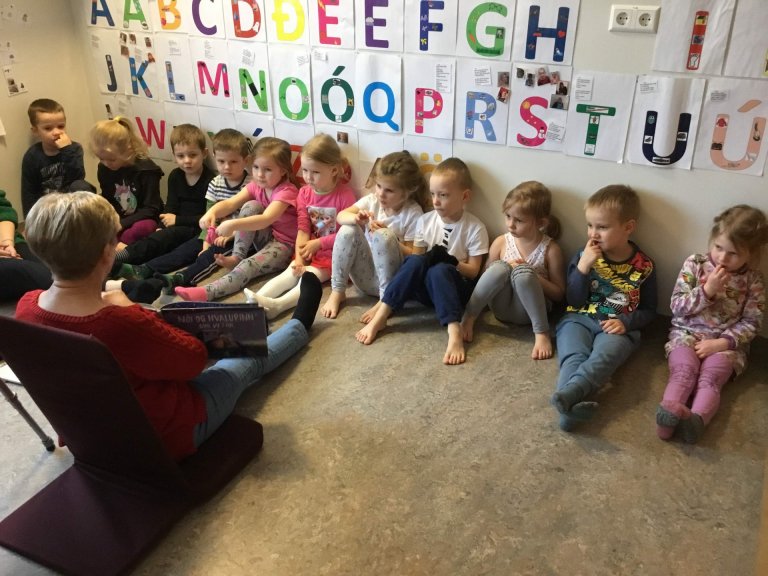 Hulduheimar - Félag eldri borgara kíkir í heimsókn