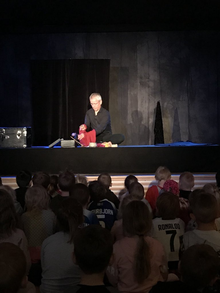 Þjóðleikhúsið og Brúðuheimar í Þorlákshöfn