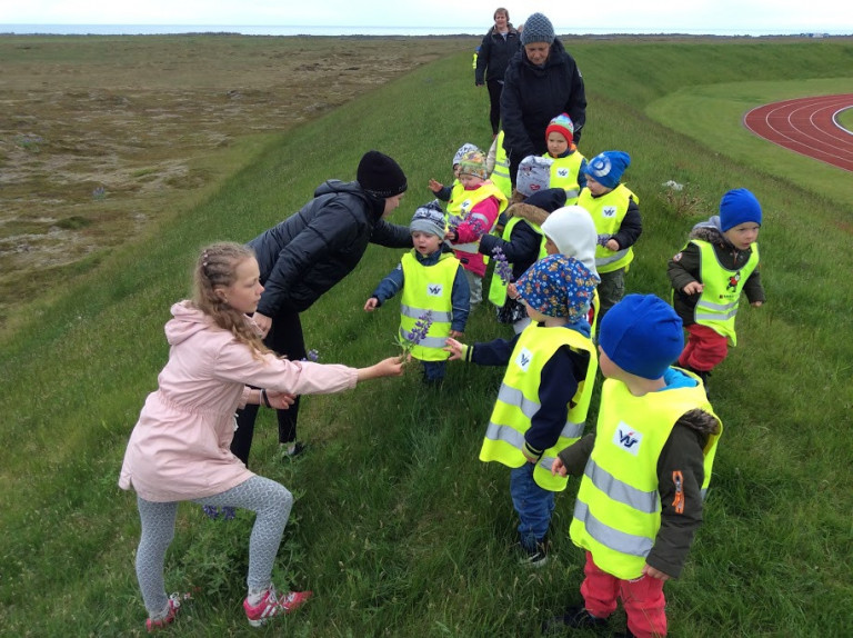 Hlaup á frjálsíþróttavellinum