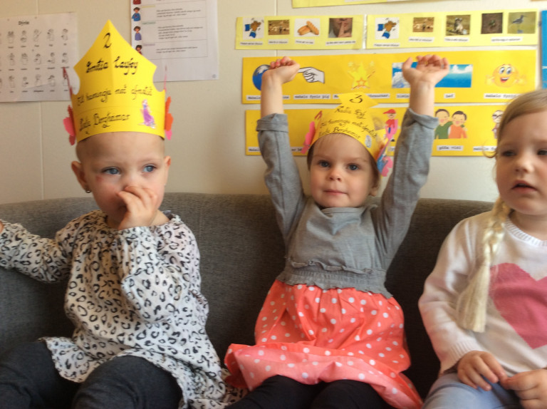 Afmælisbörn aprílmánaðar á Dvergaheimum