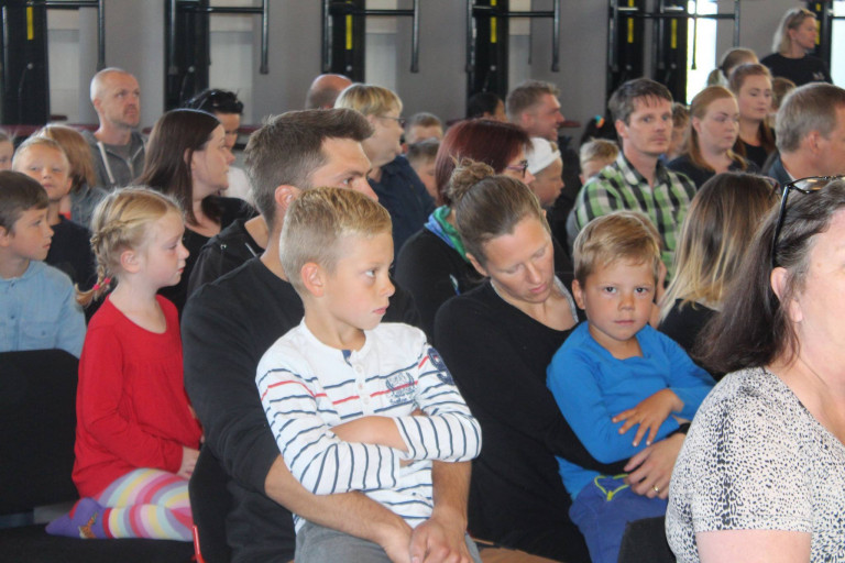 Skólasetning í blíðskaparveðri